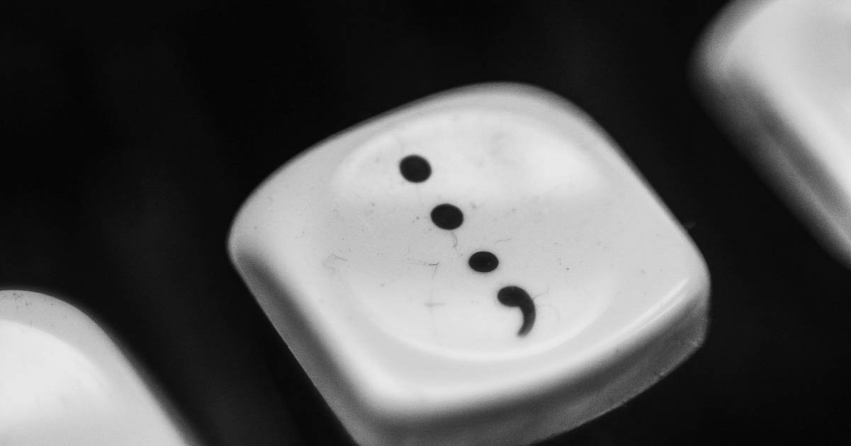 How to Use Semicolons (with Examples) 