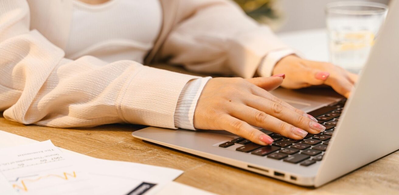 3 LinkedIn Connection Message Templates for Freelancers