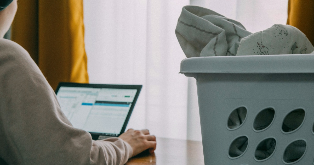 17 of the Best Side Hustles for Stay-At-Home Moms