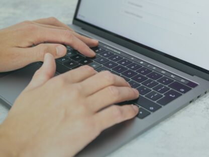 What-Is-B2B-Content-Writing__24F_.jpg